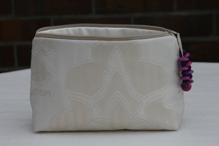 Kosmetiktasche mit Aufdruck in Beige mit Ornamente - zum Schließen ins Bild klicken
