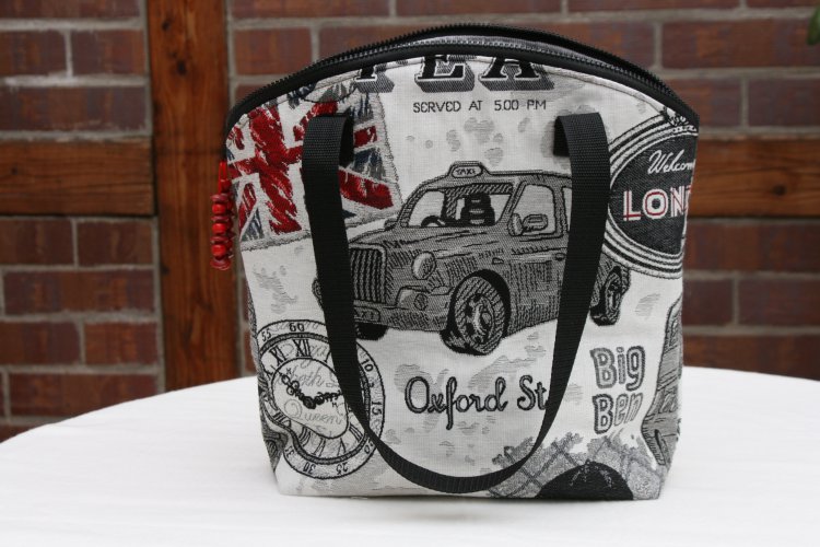 Tasche London - zum Schließen ins Bild klicken
