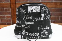 Tasche Schwarz mit weißer Schrift
